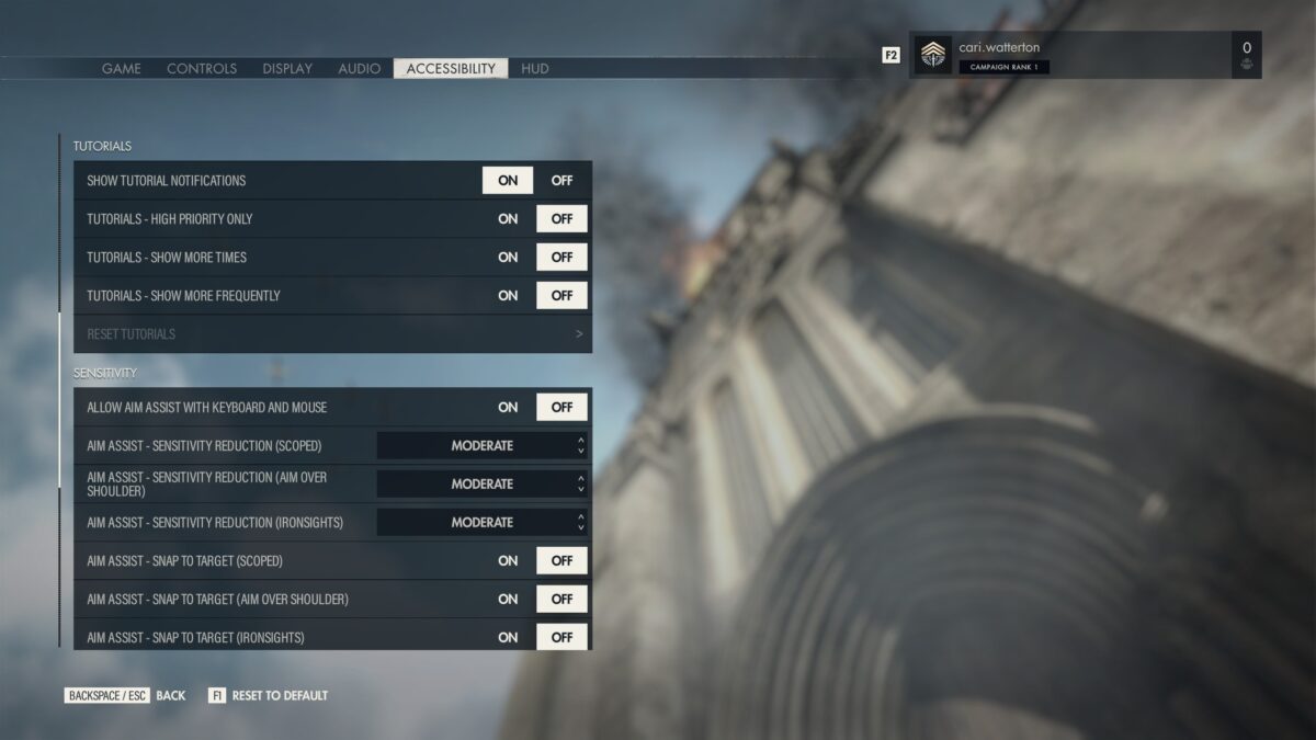 The Sniper Elite 5 Options Menu. In the Accessibility tab, the “Tutorials” and “Sensitivity” sub-sections are visible.